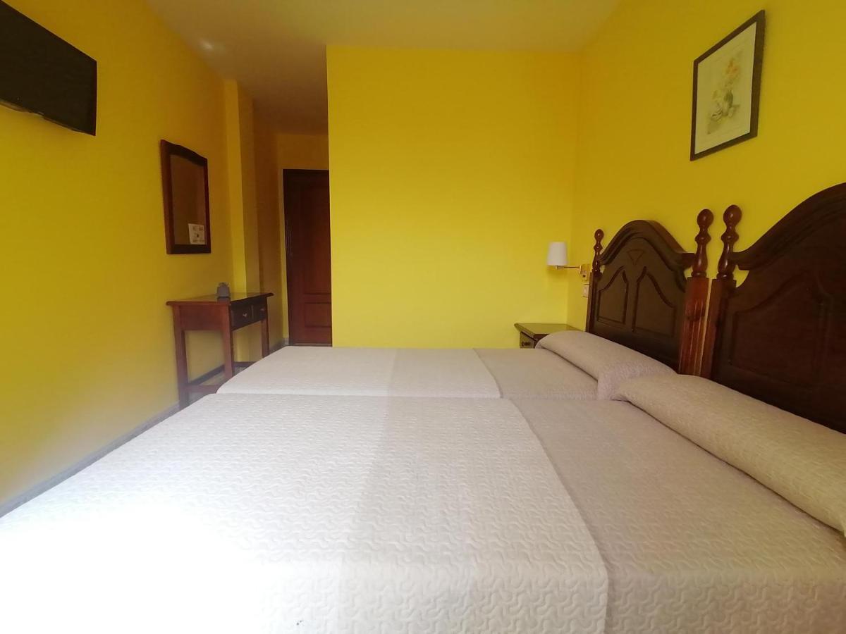 Hotel Las Palmeras Celorio  Buitenkant foto