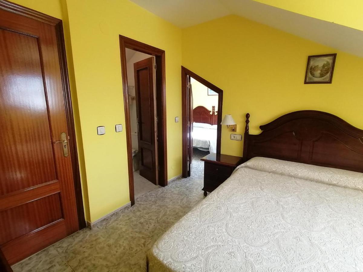 Hotel Las Palmeras Celorio  Buitenkant foto