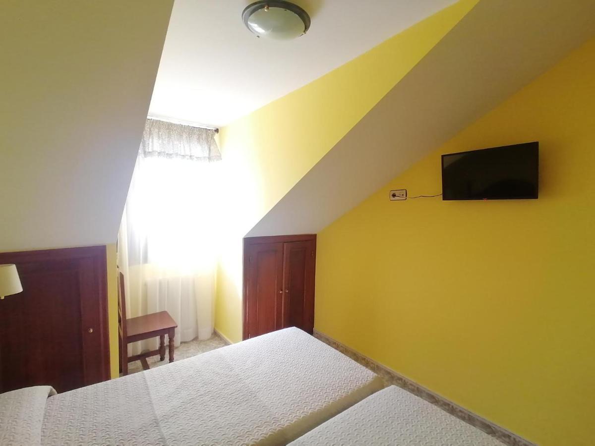Hotel Las Palmeras Celorio  Buitenkant foto