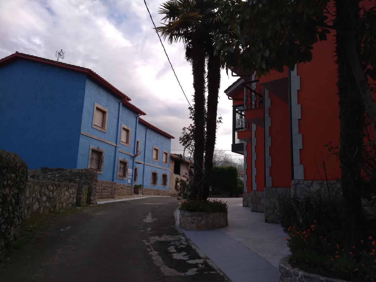 Hotel Las Palmeras Celorio  Buitenkant foto