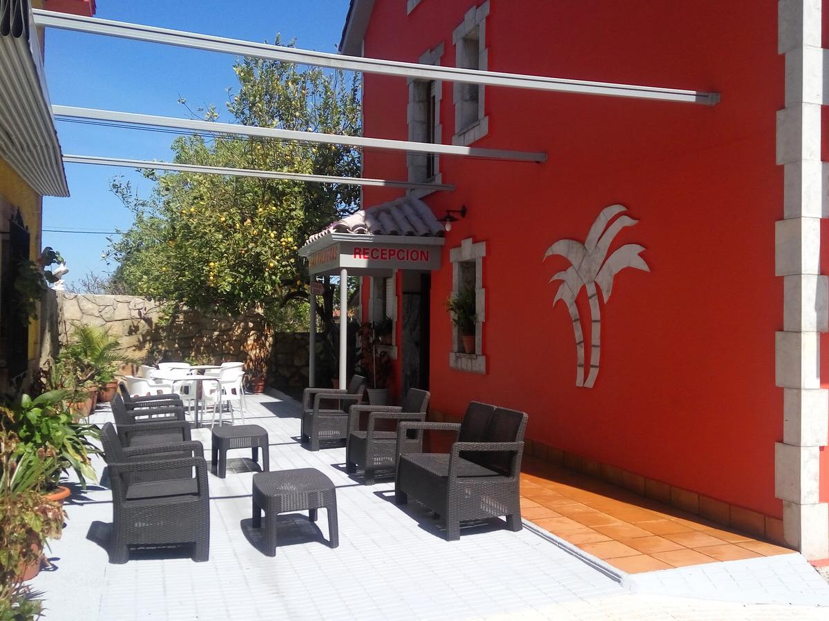Hotel Las Palmeras Celorio  Buitenkant foto
