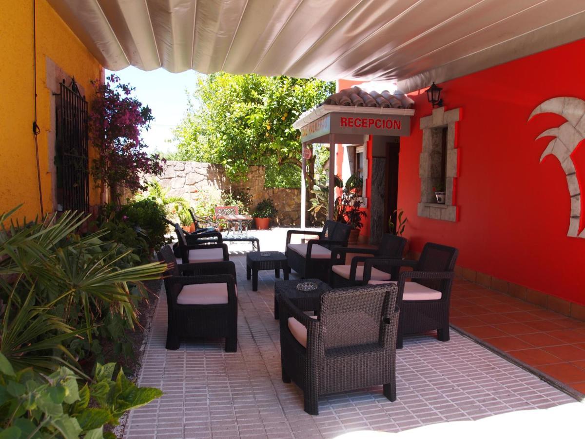 Hotel Las Palmeras Celorio  Buitenkant foto